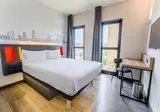 easyHotel Barcelona Fira foto 18