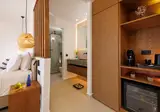 Deos Luxury Suites foto 6