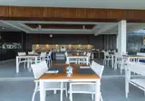 KC Beach Club Hotel & Pool Villas foto 7