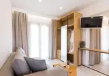 V Luxury Suites foto 24