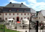 Burghaus en Villa Kronenburg foto 1