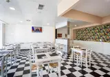 V Hotel foto 4