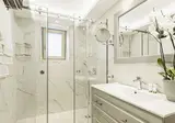 Mathios Luxury Homes foto 6