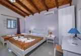 Ellotis Villas foto 7