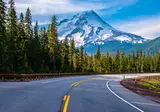 Volcanic Peaks to Sparkling Shores foto 6