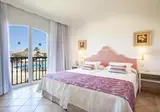 Grupotel Macarella Suites & Spa foto 28