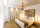 Golden Bay Suites & Maisonettes foto 6