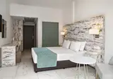 Ramada Hotel & Suites by Wyndham Ayia Napa foto 16