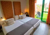 Holiday World Riwo Hotel foto 5