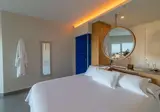 Fly & Go Higueron Hotel Malaga, Curio Collection by Hilton foto 12