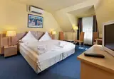 Tryp by Wyndham Lubeck Aquamarin Hotel foto 23