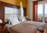 Theo Hotel Agia Marina foto 3