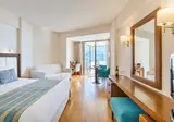 The Golden Bay Beach Hotel foto 16