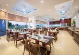 Ramada by Wyndham Beach Hotel Ajman foto 12
