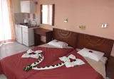 Leonidas Hotel & Studios foto 10