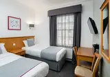 OYO Townhouse New England Victoria foto 22