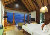 Furaveri Island Resort & Spa foto 4