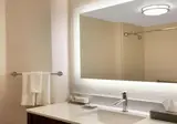 La Quinta Inn & Suites by Wyndham Miami Airport West foto 16