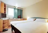 Ibis Florence North Airport foto 3