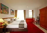 Waterfront Suites Phuket by Centara foto 2
