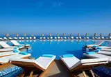 The Royal Blue Resort & Spa foto 1