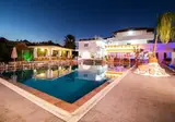 Tina's Plus Hotel foto 1