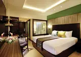 Courtyard Phuket Patong Beach Resort foto 14