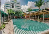 A-One The Royal Cruise Hotel foto 2