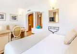 VIVA Cala Mesquida Resort & Spa foto 9