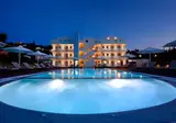 V Luxury Suites foto 20