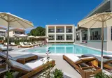 Mirablue Luxury Residences foto 17
