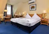 Tryp by Wyndham Lubeck Aquamarin Hotel foto 1