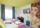 Casual Pop Art Benidorm foto 12