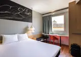 ibis Sevilla foto 17