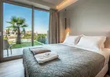 Oikos Sani Suites foto 5