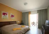 Alma Beach Hotel & Appartementen foto 3