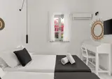 Sunrise Paros by Mr and Mrs White foto 3