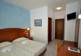 Marina Village foto 15