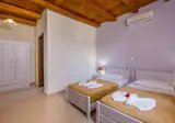 Ellotis Villas foto 17