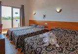 Fly & Go Santa Susanna Resort foto 10
