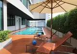 Vic3 Bangkok foto 2