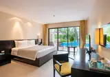 Apsara Beachfront Resort and Villa foto 13