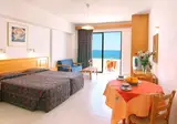 Corallia Beach Hotel Apartments foto 22