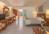 Fly & Go Kipriotis Maris Suites foto 5