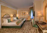 Royal Rose Abu Dhabi, a Curio Collection by Hilton Affiliated Hotel foto 13