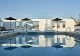 Mr & Mrs White Paros foto 3