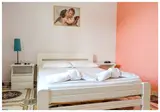 Athena Pallace foto 25