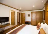 Tarntawan Hotel Surawong Bangkok​ foto 18