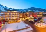 AlpenParks Hotel & Appartement Central Zell am See foto 1