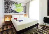 Ibis Styles Napoli Garibaldi foto 1
